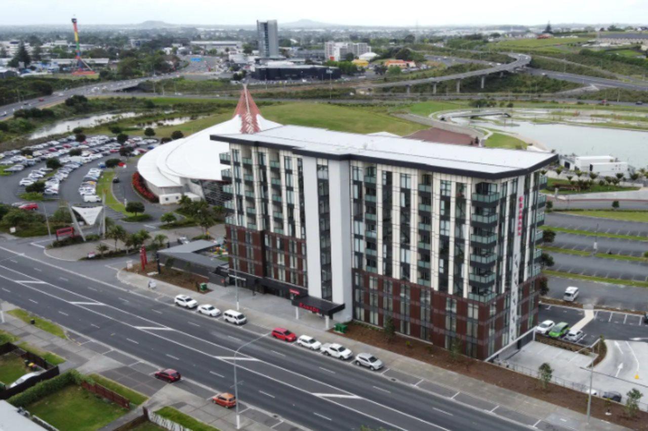 Ramada Suites By Wyndham Auckland Manukau Pacfic Centre Eksteriør bilde