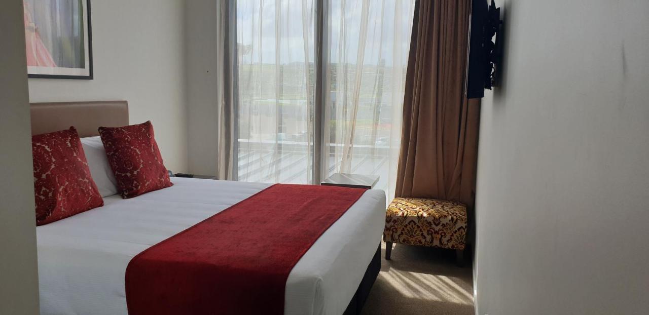 Ramada Suites By Wyndham Auckland Manukau Pacfic Centre Eksteriør bilde