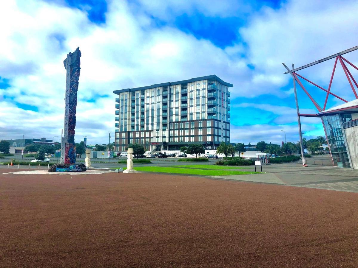 Ramada Suites By Wyndham Auckland Manukau Pacfic Centre Eksteriør bilde
