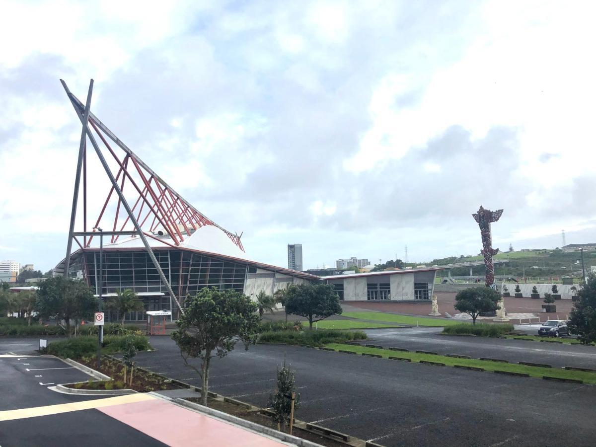 Ramada Suites By Wyndham Auckland Manukau Pacfic Centre Eksteriør bilde